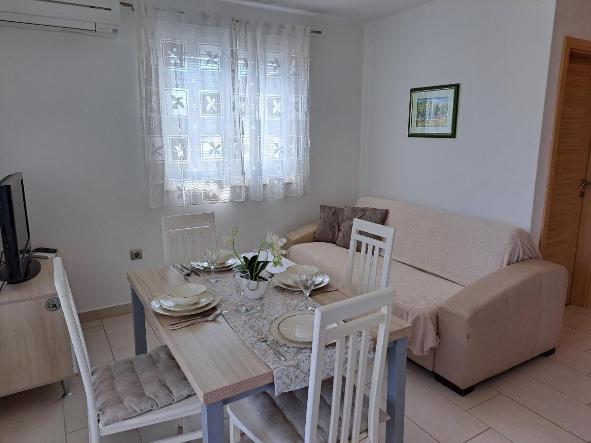 Apartments Fran I Baška Eksteriør billede